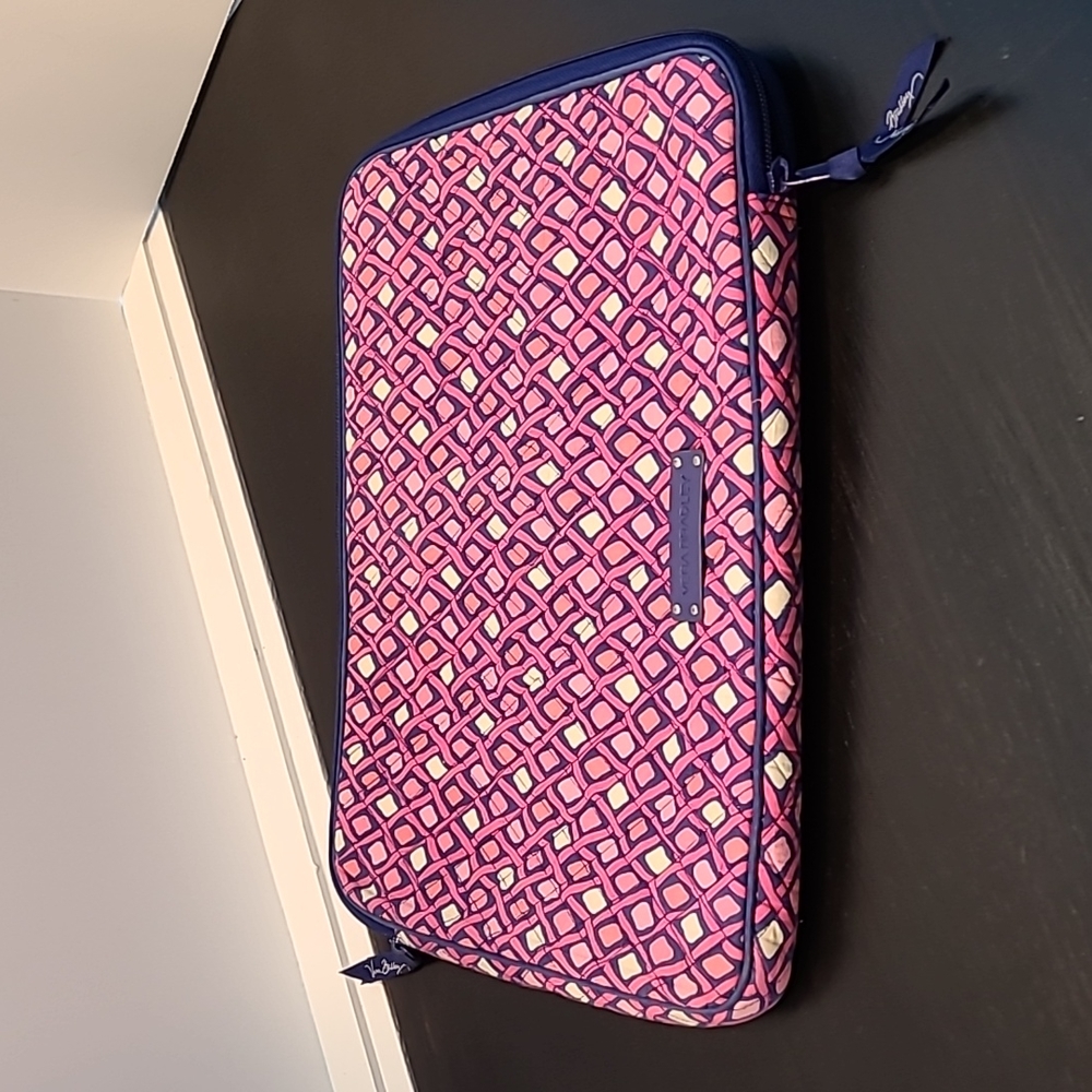 Vera bradley laptop bag
